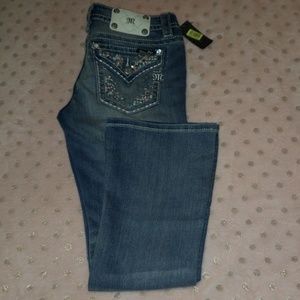 NWT 28 Miss Me Boot cut Jean's inseam 30